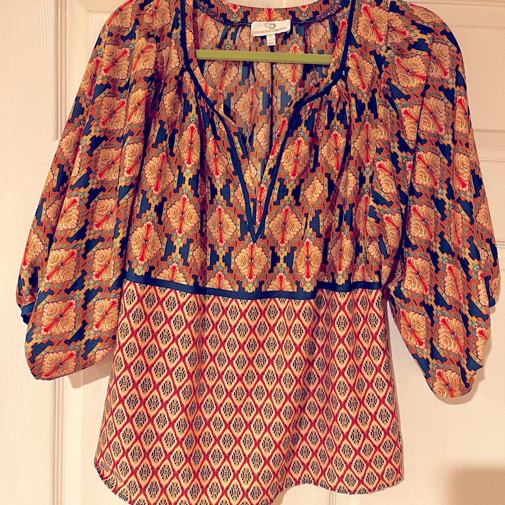 Collective Concepts Small blouse/like new